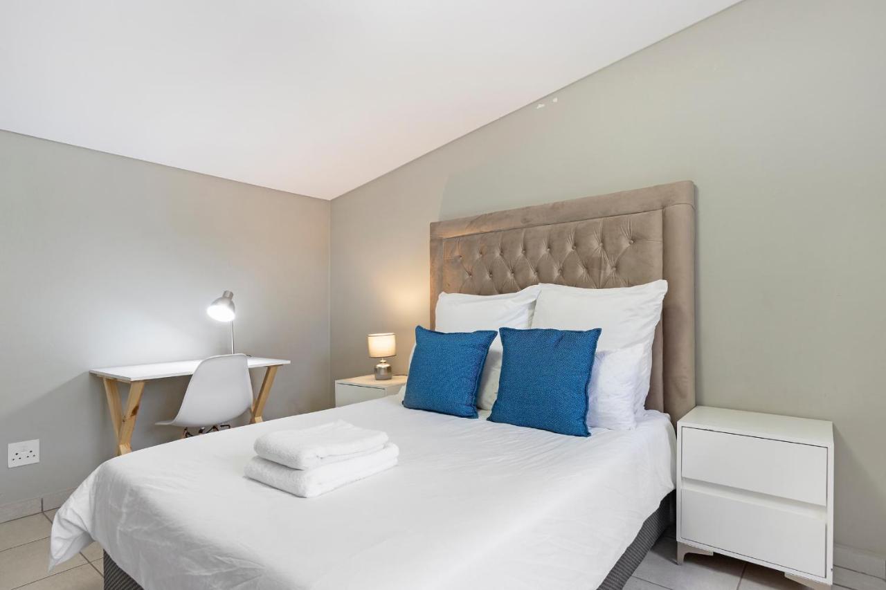 Urban Oasis Apartments At The Bolton โจฮันเนสเบิร์ก ภายนอก รูปภาพ