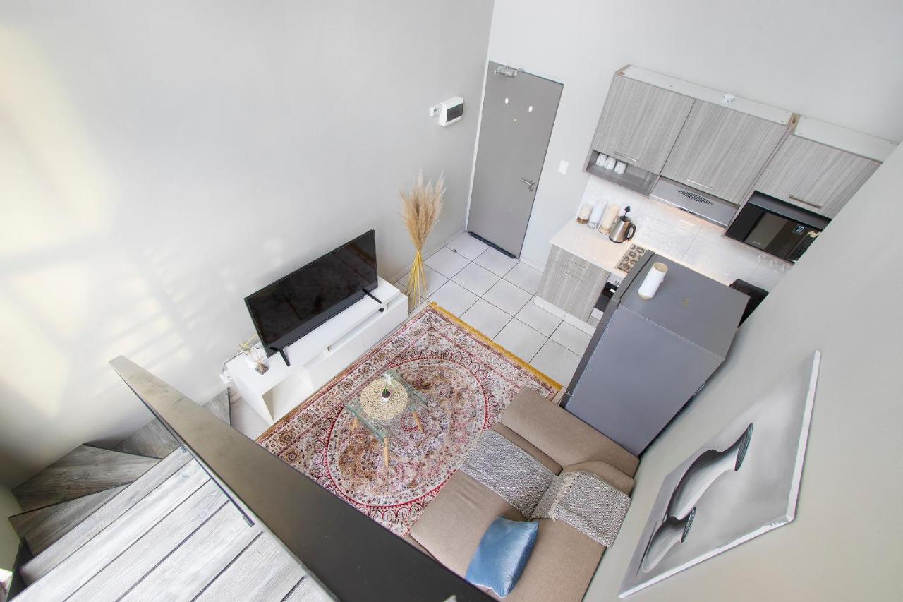 Urban Oasis Apartments At The Bolton โจฮันเนสเบิร์ก ภายนอก รูปภาพ
