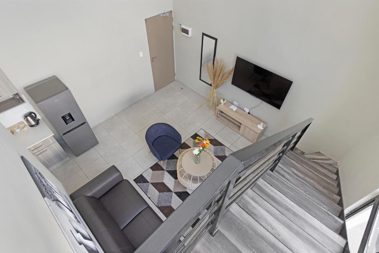 Urban Oasis Apartments At The Bolton โจฮันเนสเบิร์ก ภายนอก รูปภาพ
