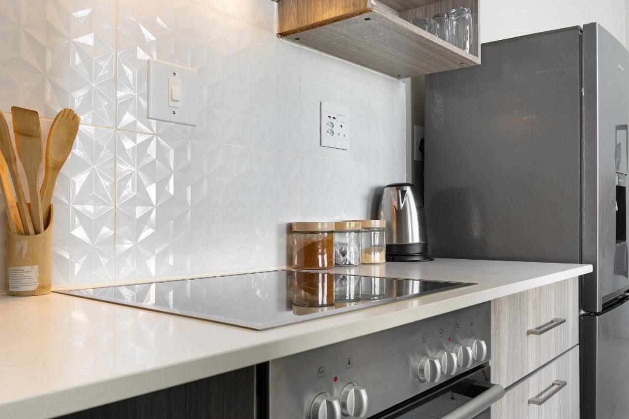Urban Oasis Apartments At The Bolton โจฮันเนสเบิร์ก ภายนอก รูปภาพ