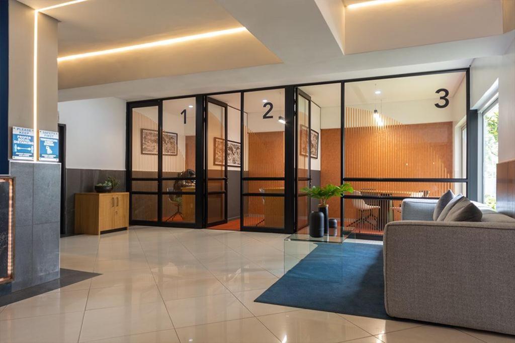 Urban Oasis Apartments At The Bolton โจฮันเนสเบิร์ก ภายนอก รูปภาพ